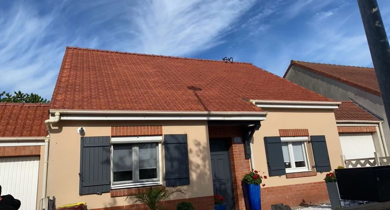 Nettoyage de toiture à Lens, Liévin, Lille, Arras, Douai – AD Nettoyage Pro Nettoyage de toiture à Lens, Liévin, Lille, Arras, Douai - AD Nettoyage Pro